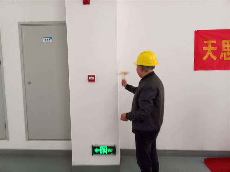 <a href=http://whcsjckj.com/gccf/ target=_blank class=infotextkey>合肥廠房裝修</a>